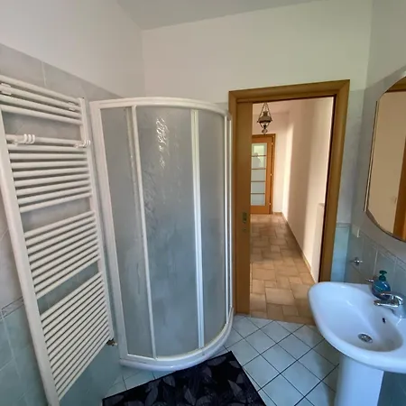 Regina House Apartment